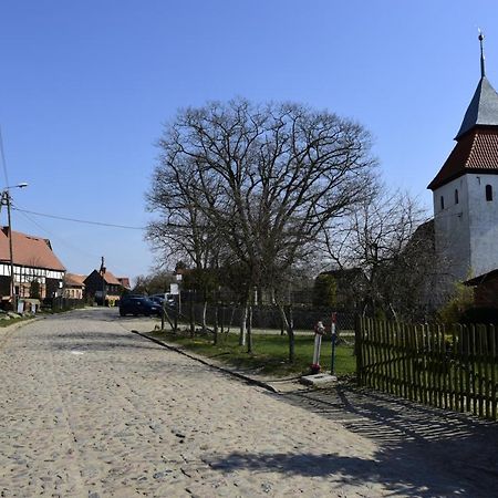 Hotel Przystan Tworcow à Słupsk Extérieur photo